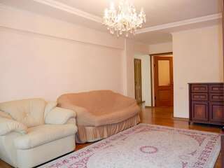 Апартаменты Apartment on Jarokova 167 Алматы Апартаменты с 1 спальней-39