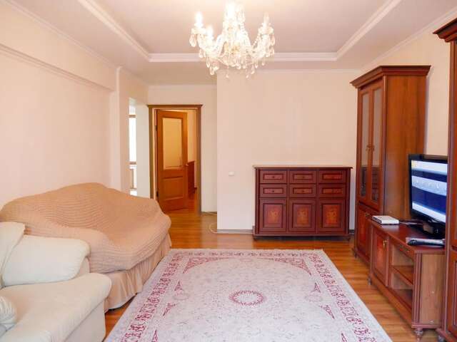 Апартаменты Apartment on Jarokova 167 Алматы-4